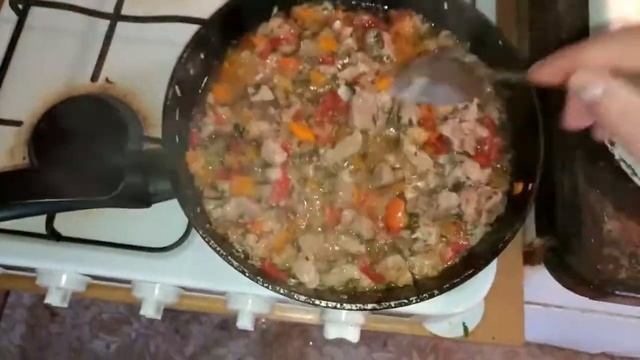 НА ДАЧЕ ЖАРЮ МЯСО С ОВОЩАМИ смотреть онлайн