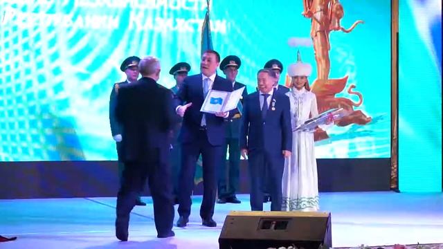 Торжественное собрание ко Дню Независимости Республики Казахстан смотреть онлайн