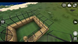 Minecraft PE VS Mini Block Craft (Game Comparison)