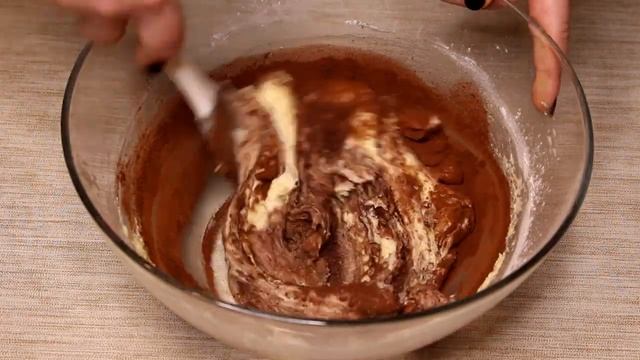 Манник на Кефире БЕЗ ЯИЦ | Шоколадный манник | SIMPLE PIE recipe # 11 смотреть онлайн