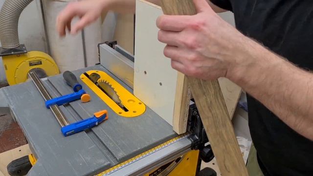 Круглый стол из дерева своими руками смотреть онлайн