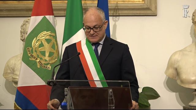 Mattarella al convegno promosso in occasione del 150° anniversario della nascita di Luigi Einaudi смотреть онлайн