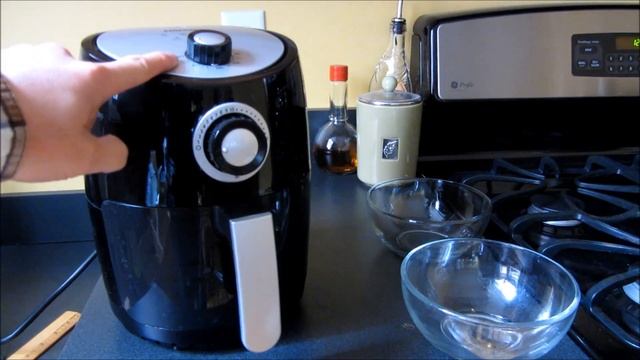 Emerald 2 Quart Air Fryer | 1000 Watt | Model SM-AIR-1800 смотреть онлайн