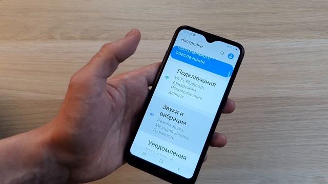 КАКОЙ СМАРТФОН КУПИТЬ ПЕНСИОНЕРУ?