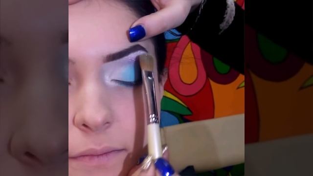 Яркий макияж. Colorful make up. Olga Hahula смотреть онлайн