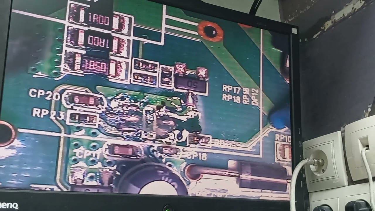 Ремонт телевизора BBK 24LED-6003/FT2CK не включается смотреть онлайн