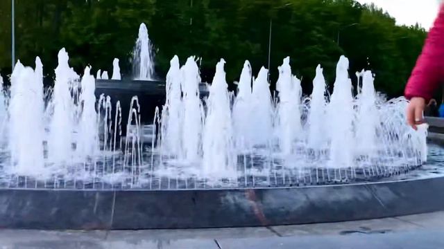 Такая красота в Брянске!!! Весна!!! Курган Бессмертия.