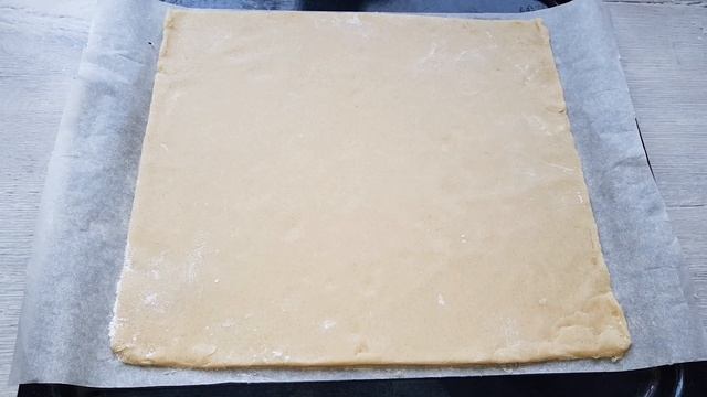 ПЕСОЧНОЕ НАСЫПНОЕ ПЕЧЕНЬЕ С КЛЮКВЕННЫМ ВАРЕНЬЕМ