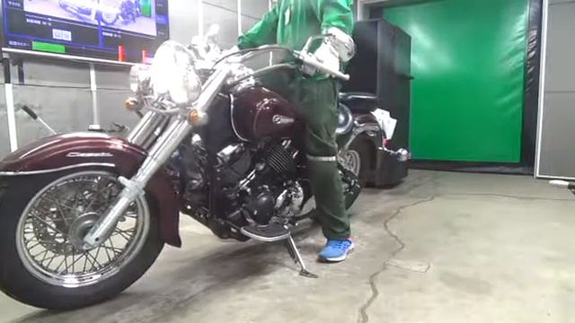 YAMAHA DRAGSTAR 400 CLASSIC, 2001 год смотреть онлайн