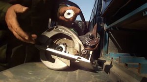 Обзор пилы HITACHI C6MFA. + Ручной привод защиты.