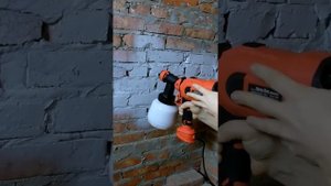 Новый Китайский  краскопульт (распылитель) 750W от Prostormer. Красит ровно, плотно.