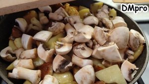 Жареная картошка с грибами на сале//ВСЕГО за 50 гривен