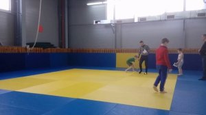 ГТО бросок мяча