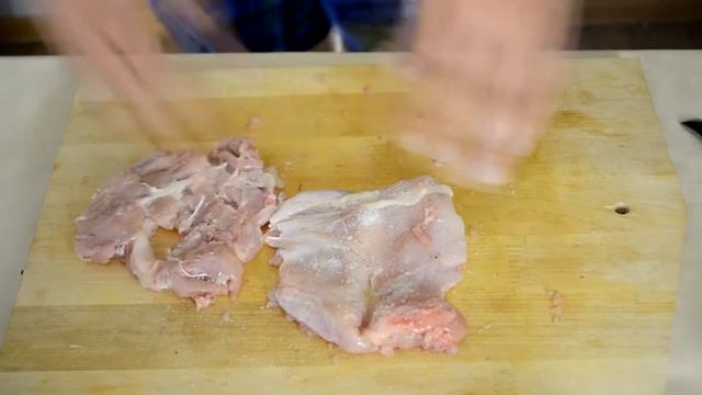Домашний бургер с филе куриного окорочка и соусом 1000 островов (пошаговый рецепт)