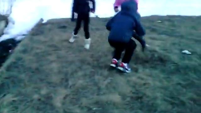 Прыжки  кувырки колесо????