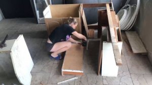 Кухонный гарнитур из хлама. Junk kitchen set.