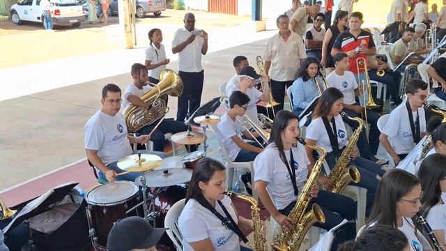 27/42 - V Encontro de Bandas de Luz/MG - Lira Santo Antônio (Campos Altos/MG) смотреть онлайн
