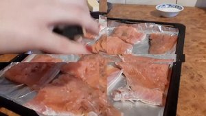 Горбуша запеченная с ананасами. Вкуснейший рецепт.