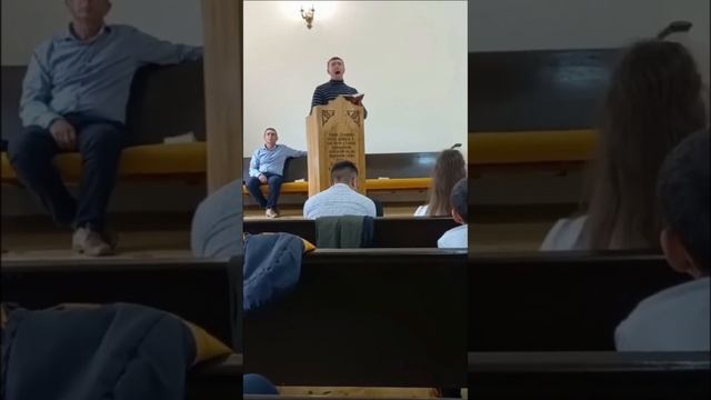 ОН БОЛЬШЕ НЕ СПОЁТ ЭТУ ПЕСНЮ. ПОДОРВАЛСЯ НА МИНЕ. ДО СЛЁЗ смотреть онлайн