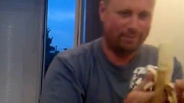 ФОКУС БАНАН смотреть онлайн