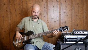 Gretsch Electromatic Junior Jet Bass. ¿Buscas un Escala CORTA diferente? (🇺🇸ENG🇬🇧 subs)