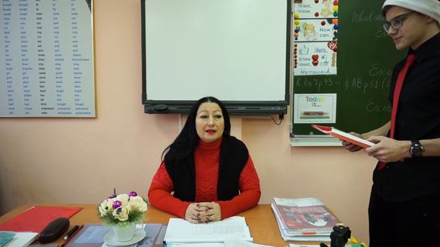 Новогоднее поздравление ФГКОУ СОШ №8. смотреть онлайн