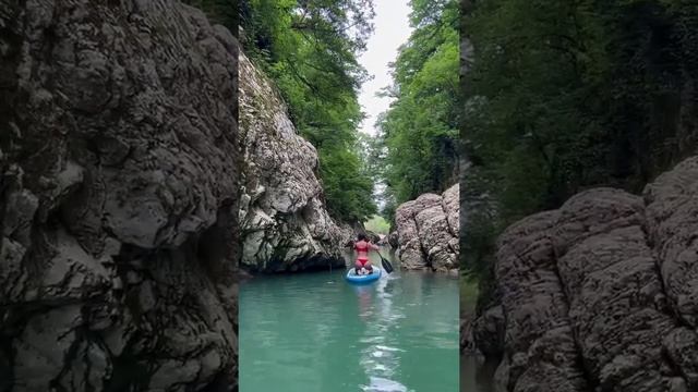 НЕ ЗАБЫВАЕМЫЕ ПРОГУЛКИ НА САП ДОСКАХ В КАНЬОНЕ ЧЁРТОВЫ ВОРОТА. смотреть онлайн