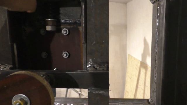 ЛЕНТОЧНАЯ ПИЛА своими руками, механизм натяжки #часть-1# смотреть онлайн