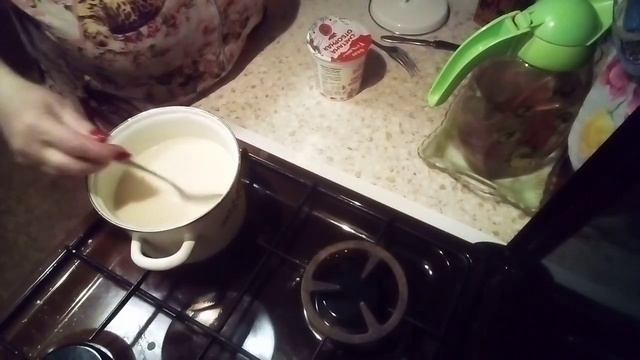 СОУС СМЕТАННЫЙ. ПОДЛИВКА, КАК В ДЕТСКОМ САДУ. СТИХИ: Так будет не всегда. смотреть онлайн