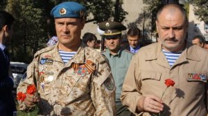 Александр Хамов  Лишние