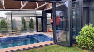 Алюминиевое остекление бассейна. Теплый профиль Alutech Гармошка