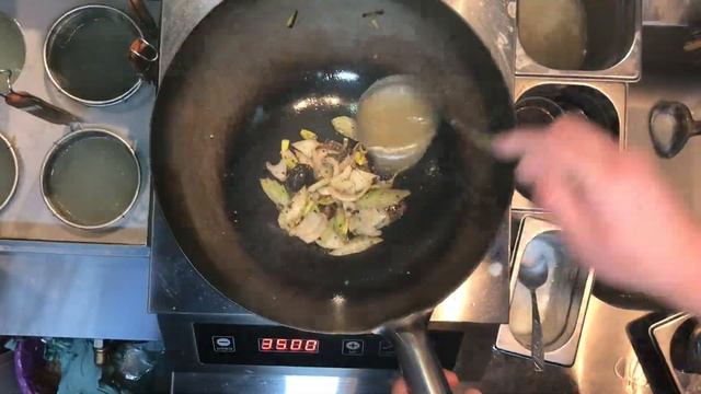 Курица в чёрном перце/Black pepper sauce chicken