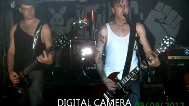 The Asstereoidiots-Perfect lovers смотреть онлайн