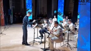 В Комсомольске оркестр имени Юрковского впервые выступил с новым дирижером