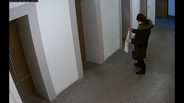 Хорошие сапоги, надо брать - Шапокляк попалась на камеру смотреть онлайн