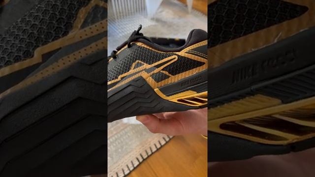 Nike Metcon 7 MF (Mat Fraser) Unboxing & comparison with Metcon 6 MF смотреть онлайн