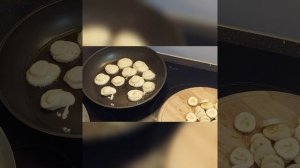 МИНИ-ОЛАДЬИ С БАНАНОМ ))) ВКУСНЫЕ, СЫТНЫЕ ,  МИНИМУМ ВАШЕГО ВРЕМЕНИ ????