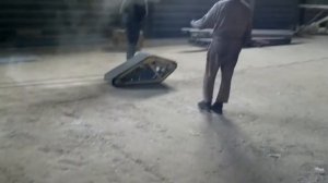 Мотособака на гусенице с двигателем внутри. Мотобуксировщик испытание 5