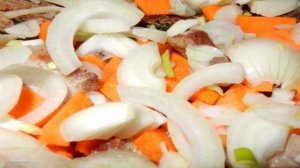 Свиные ребрышки с фасолью