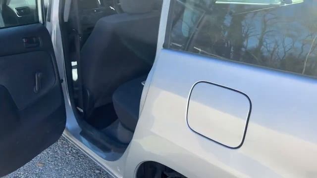 Toyota SUCCEED VAN 2011　201341T смотреть онлайн