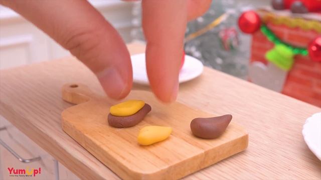 Amazing Miniature Christmas Cake Decorating | Tiny Reindeer Cake Recipe For Xmas