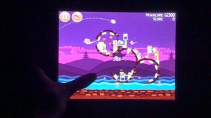 Angry Birds Seasons HD 2.4.0 - Old Version Talkthrough