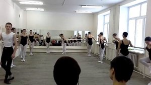 Классический танец 2 курс ГКСКТиИ