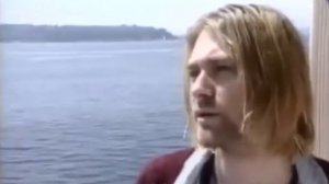 Почему Курт Кобейн ненавидел Эксл Роуза?