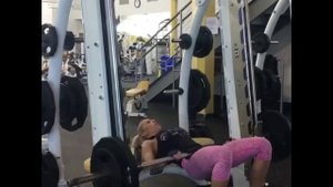 Тренировка на ягодичные мышцы womanGYM | GYM BEST WORLD RU GUM