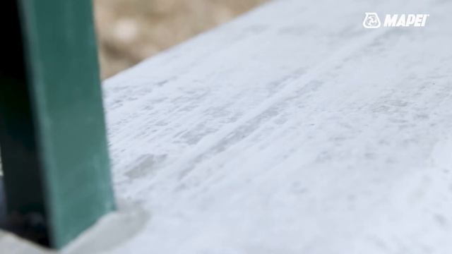 Безусадочная быстротвердеющая растворная смесь наливного типа Mapefill смотреть онлайн