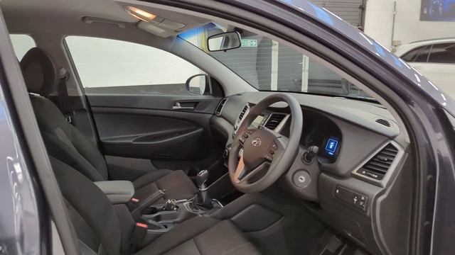 2017 67 HYUNDAI TUCSON 1 7 CRDI S BLUE DRIVE 5D 114 BHP смотреть онлайн