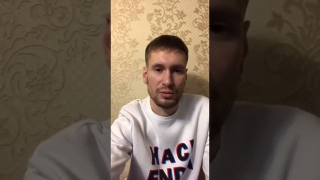 Приобрел оригинальную приставку Apple TV всего за 5 000 рублей в компании Dream! смотреть онлайн