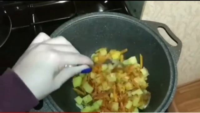 Суп пюре из чечевицы.