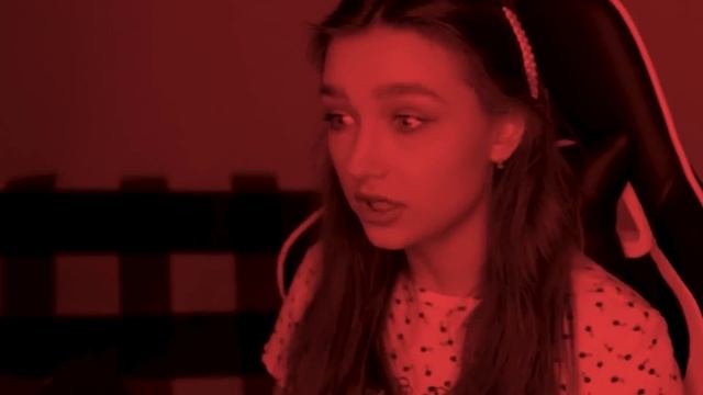 ПОМОГИТЕ мне НАЙТИ МАМУ в ADOPT ME ? ROBLOX смотреть онлайн